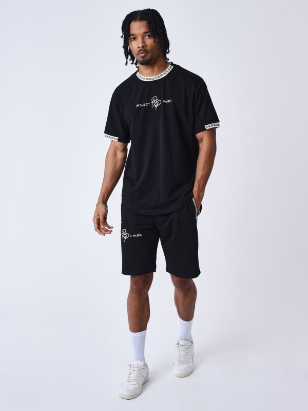 Plain Shorts with logo stripe - Black