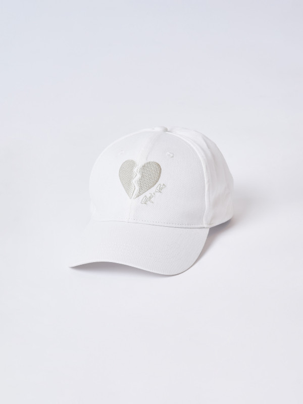 Cappello unisex regolabile con cuore spezzato - Bianco sporco