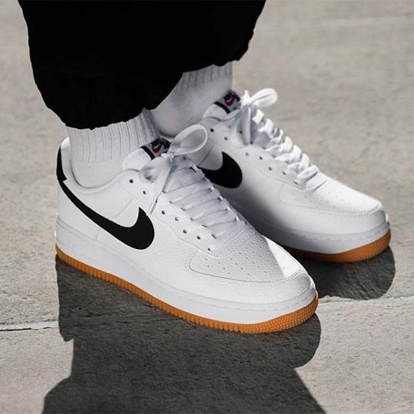 outfits with white air force 1 men